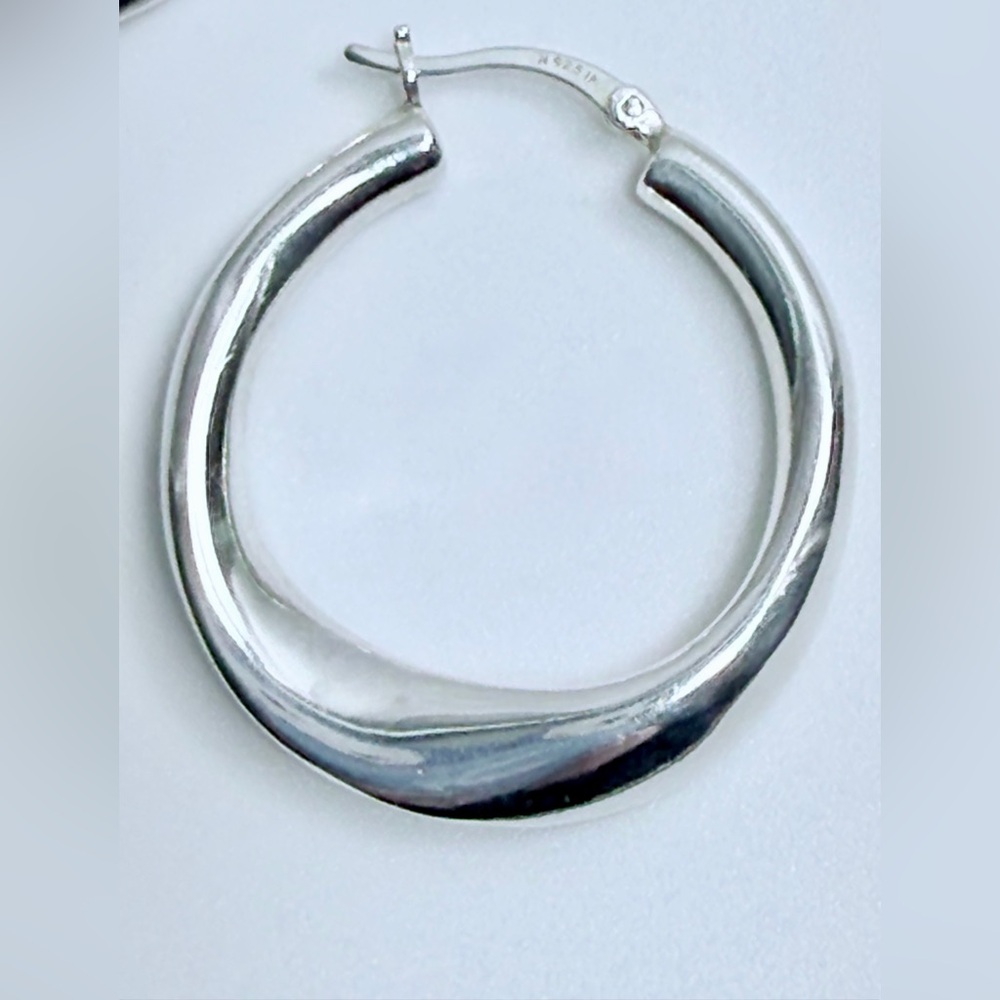 Vintage Sterling Silver Polished Medium Puffy Lopsided Hoop Earrings - Picture 11 of 16